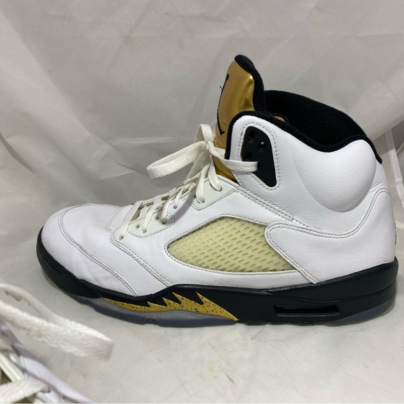Jordan 5 Retro Olympic (2016) - Picture 4 of 15